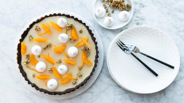 Tarte au chocolat blanc caramélisé et aux clémentines