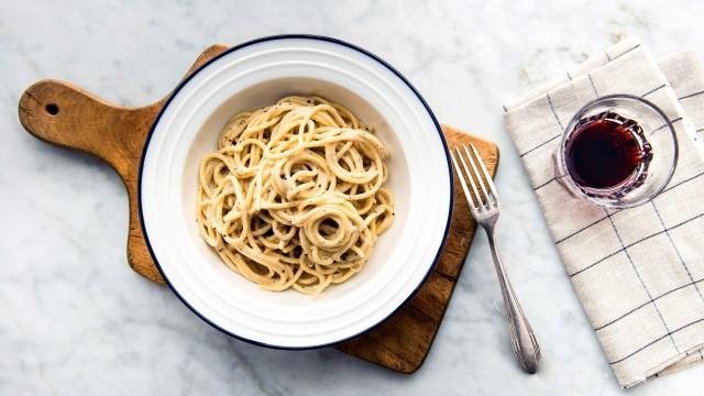 Pâtes (maison) cacio e pepe