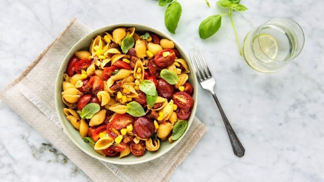 Coquilles chorizo au tomates cerises et maïs / Soupe provençale ail et oeuf poché
