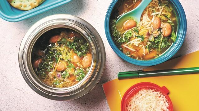 Soupe à la courge spaghetti et au kale / Cakes salés au jambon et au brocoli