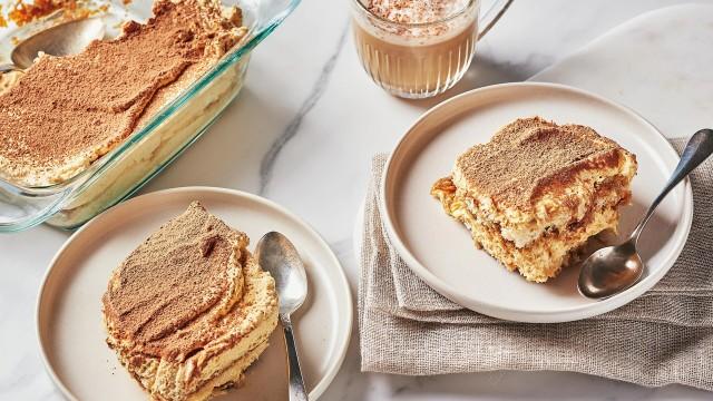 Café latte citrouille épices et tiramisu