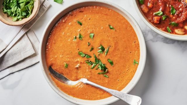 Choux braisé haricots blancs / Soupe oignons et tomates