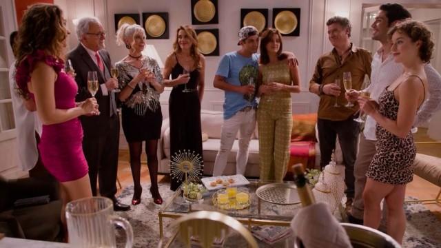 La celebración familiar por el matrimonio de Irene y Mario