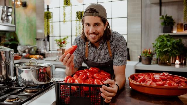 Coulis de tomates en conserve / Salade de panzanella au thon et aux tomates