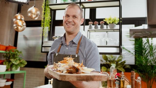 Poulet crapaudine / Salade endives, from bleu et chips salsifi