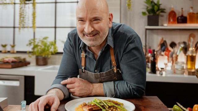 Flanc porc braisé / Salade asperge et lardons
