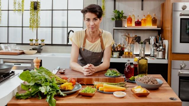 Soupe nouilles soba style ramen / Salade nouilles soba légumes croquants