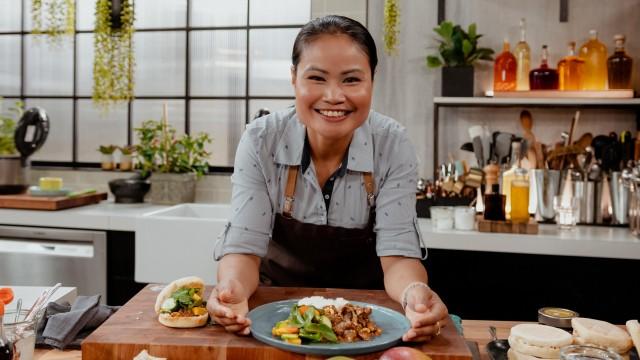 Cari de boeuf panang (Phaneang Beef) / Salade thaïe de légumes