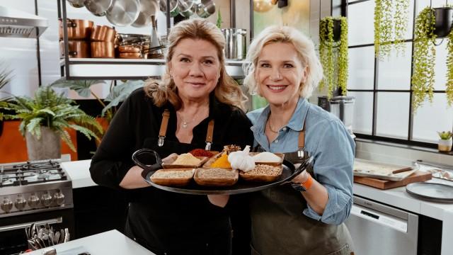 Broccolinis et sauce romesco / Poisson entier et chermoula aux épices