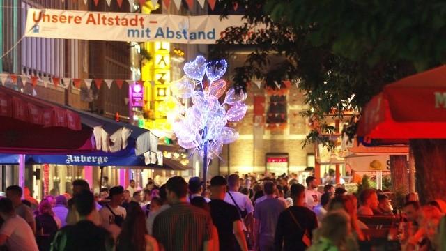 Düsseldorfer Altstadt: Zwischen Party, Punk und Weltruhm