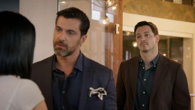 ‘Victoria’ tiene una relación conmigo