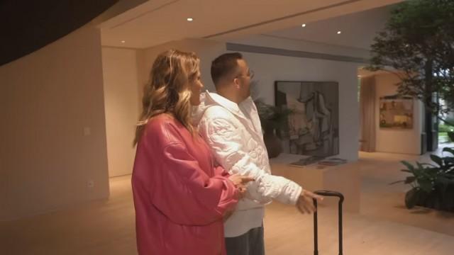 Tour pela casa de campo cinematográfica de Karla Marques