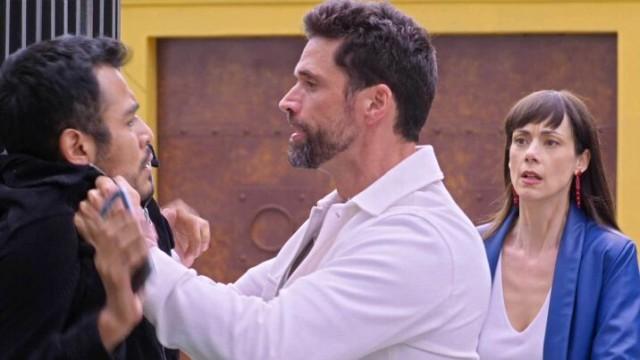 Leandro puso a alguien para vigilarnos