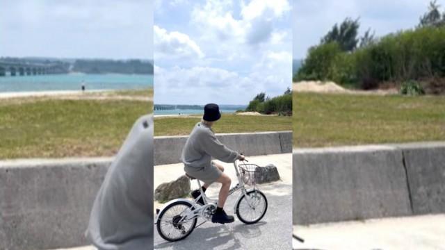 ('Think Of You' Ver.) | SHINee in OKINAWA : Riding a bicycle