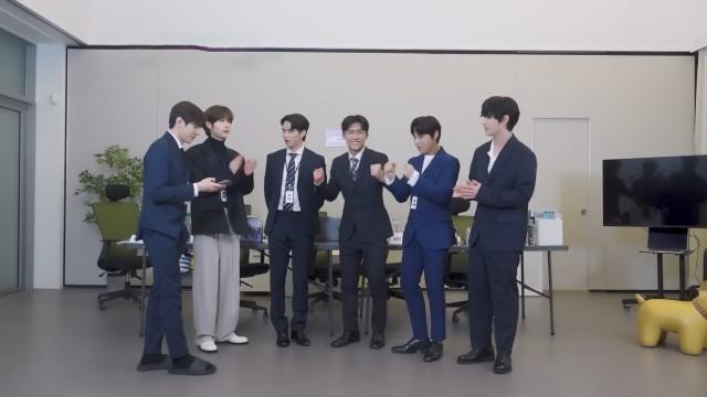치열한 싸움을 벌이는 꼰대 VS MZ