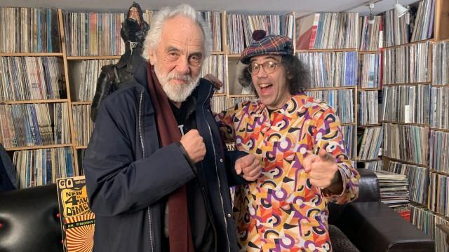 Nardwuar vs. Tommy Chong (2020)