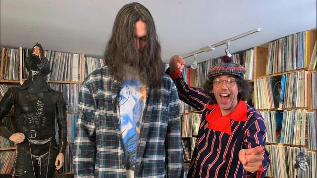 Nardwuar vs. Bones