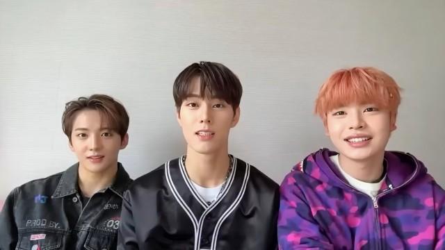 깜짝 등장