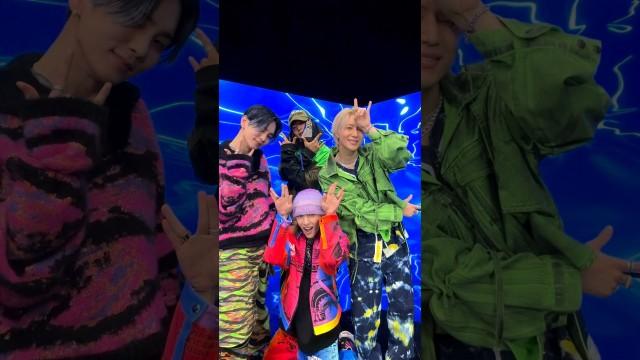 [#SHORTee] Feeling like a rockstar