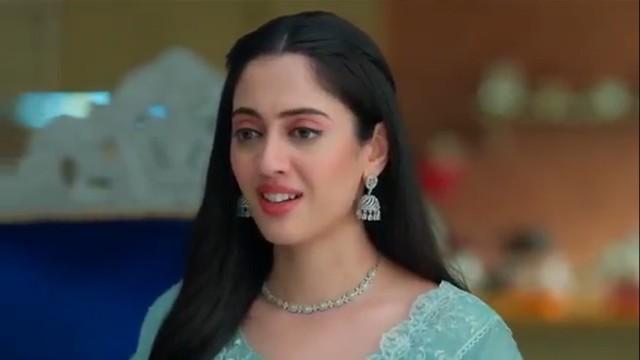 Gazal blames Dua for stealing money