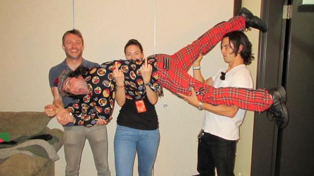 Nardwuar vs. Whitney Cummings / Sarah Silverman / Chris Hardwick / Hannibal Buress