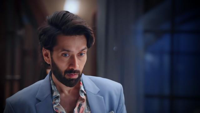 Kapoor Mansion ki Chabbi 