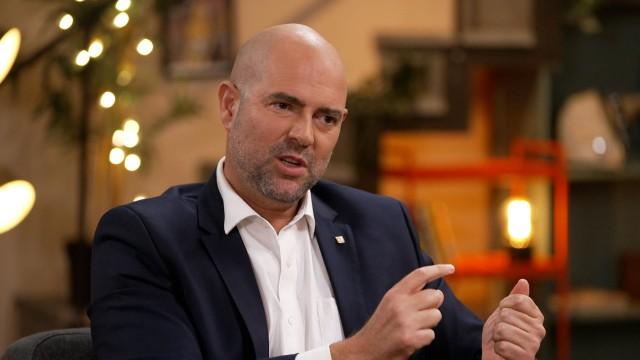 אמיר אוחנה