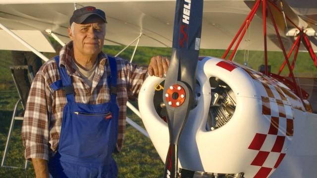 Wie man ein Motorflugzeug baut