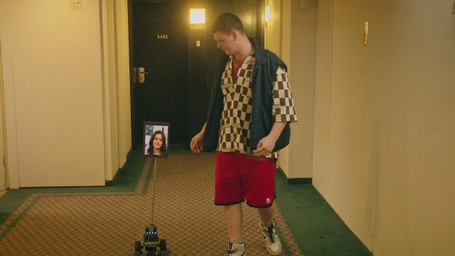 Long Distance Girlfriend