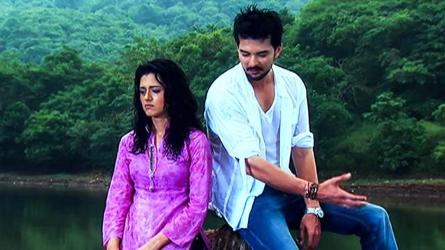 Aditya Proposes To Priya
