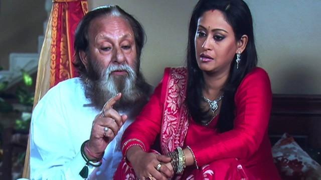 Bauji Upset With Devyani