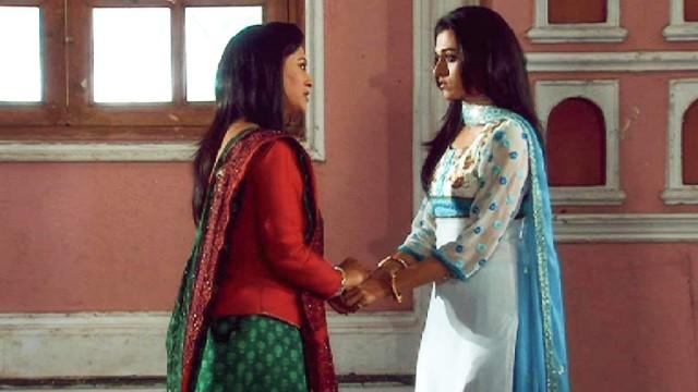 Devyani Accepts Priya