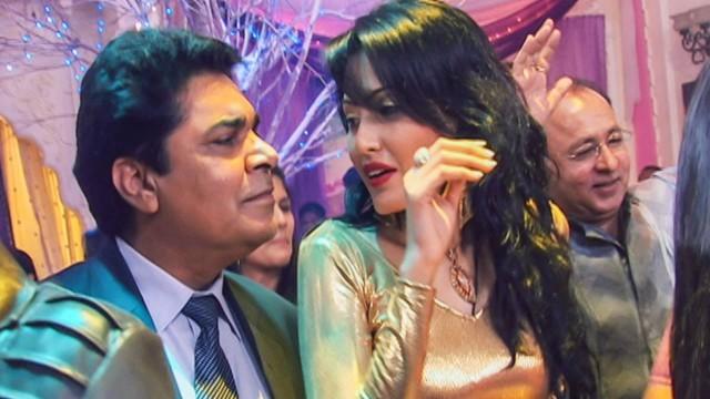 Rastogi Molests Uttara