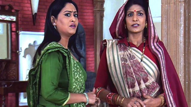 Vidya's Mother Surprises Devyani