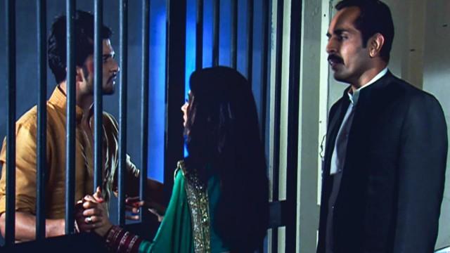 Priya Meets Aditya In Jail