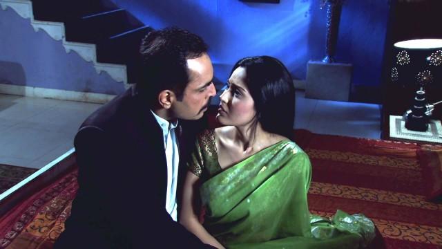 Uttara, Brahmanand Get Intimate