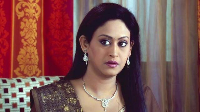 Devyani Behaves Strangely