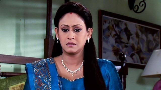 Devyani Receives Divorce Papers