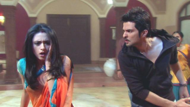 Aditya Slaps Priya