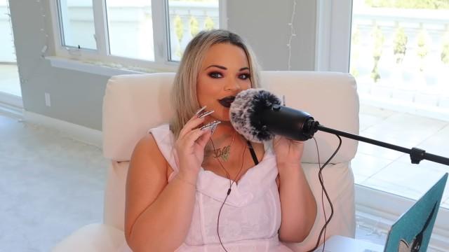 Try Being an Influencer