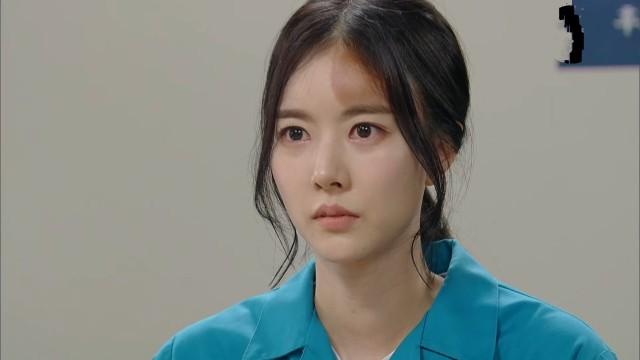 Gi Yun e Jaclyn visitam Ju Kyung
