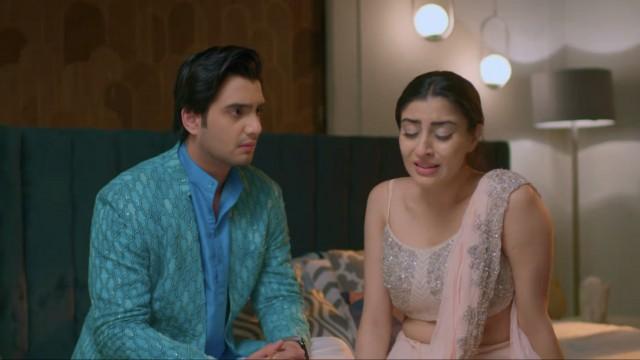 Anuj and Anupama take a Decision 