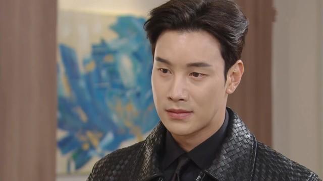 Woo Hyuk salva Hee Jae