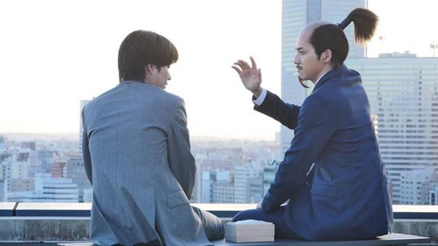 秀吉、また働く