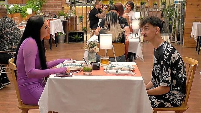 1744 - Yo era atea pero ahora creo en el amor