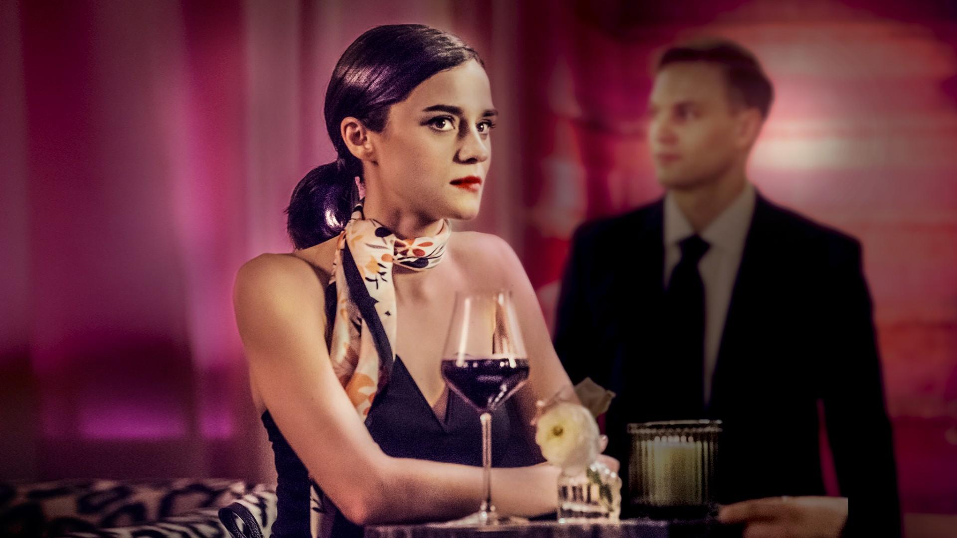 Woman With the Red Lipstick