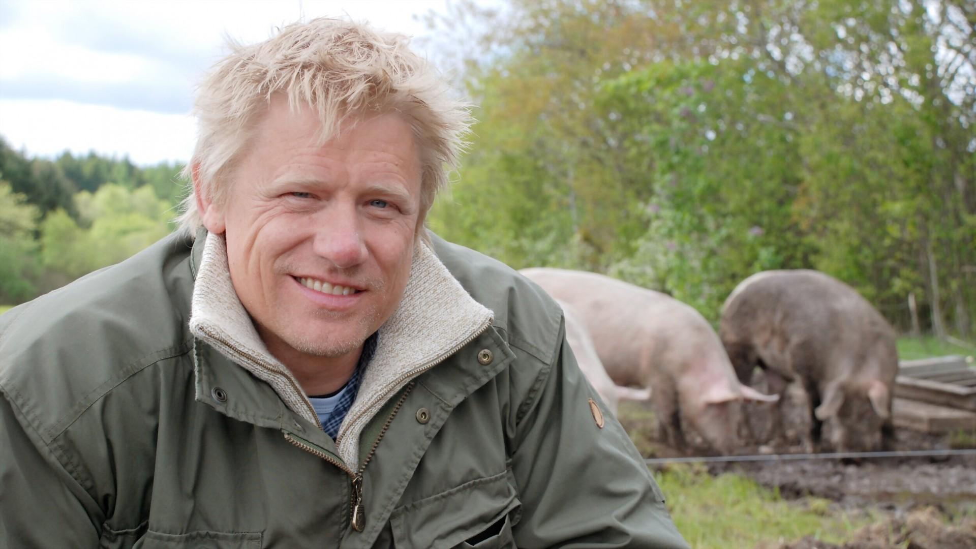 Dirty Jobs with Peter Schmeichel