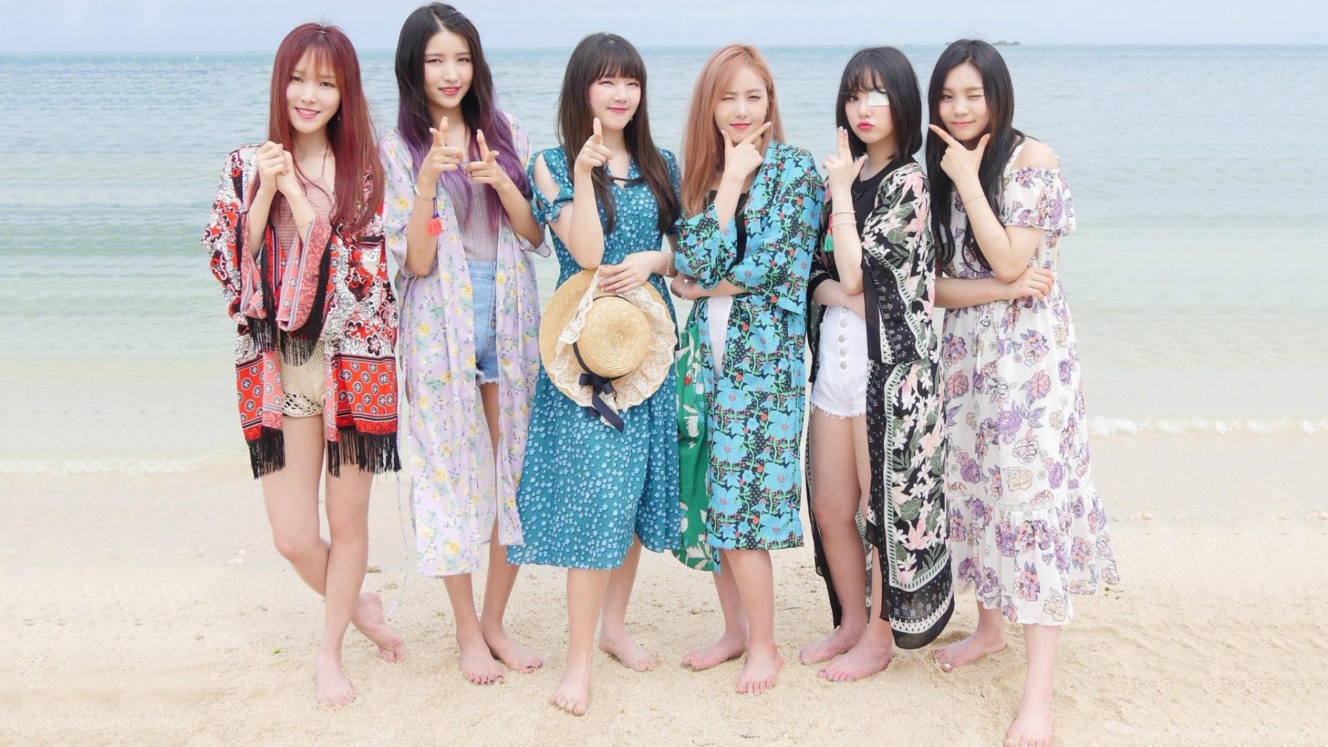 GFRIEND Summer Vacation in Okinawa
