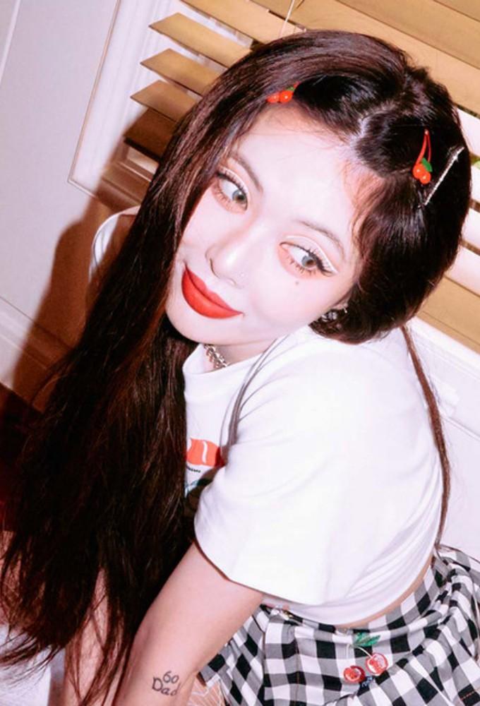 HyunA YouTube Channel 
