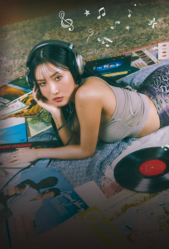 Hwasa Show